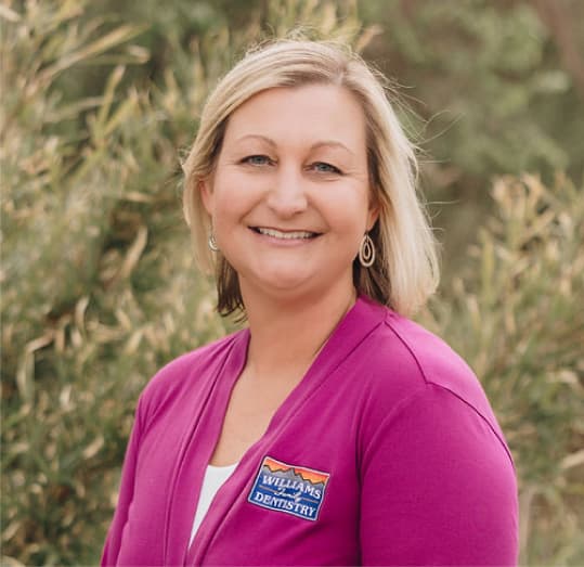 Portrait of Liz Coppage